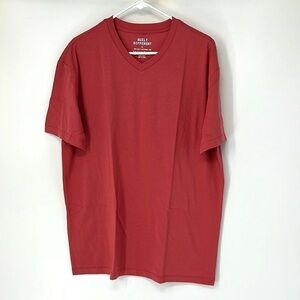 Built different NWOT men’s XL V-Neck T Shirt